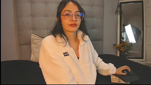 Moon  April online show from November 24, 7:16 pm