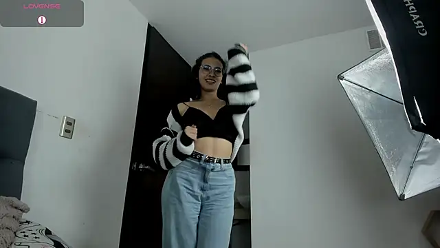 Moon  April online show from September 22, 8:29 pm