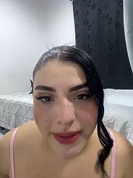 pareja curiosa19 online show from February 14, 1:51 am