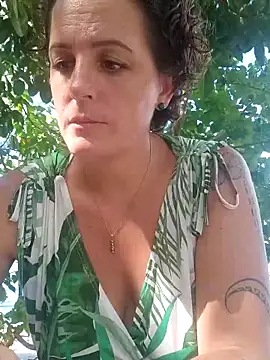 emiliemilf online show from March 20, 12:15 am