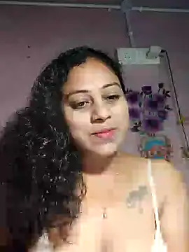 JENNIFERtamil online show from November 15, 6:31 pm