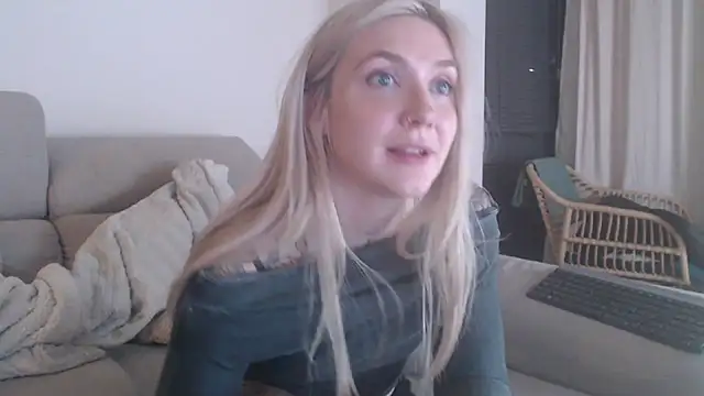 tattoobbgirl online show from November 14, 5:24 pm