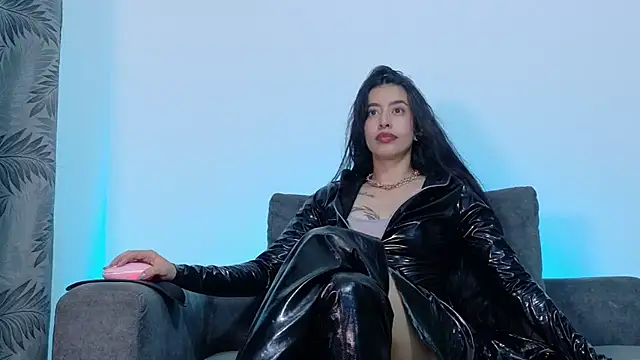 Misscarolsph online show from November 6, 2:50 am