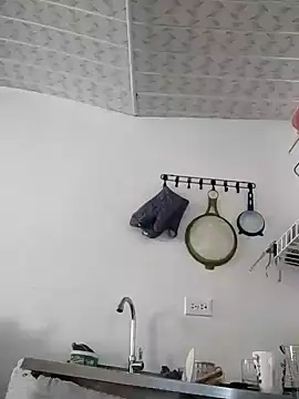 Elowyn online show from September 13, 9:56 pm