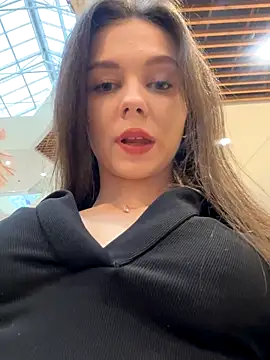 MilaBee online show from October 6, 8:53 am