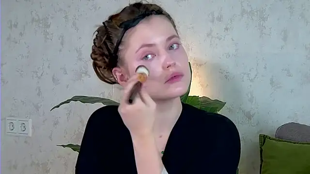 AshleyD  online show from September 28, 3:02 am