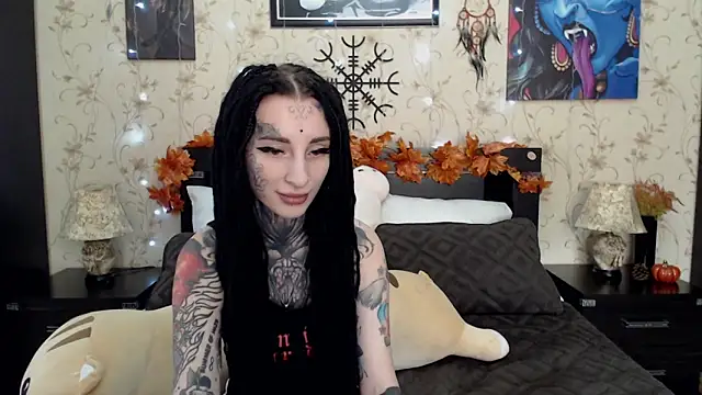 Velvetbat online show from October 5, 7:02 am