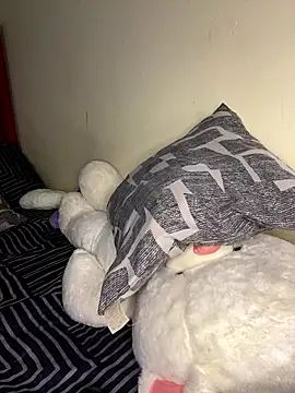 YummyMelanin117 online show from January 7, 9:18 pm