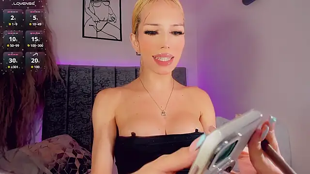 blonder roux online show from September 15, 4:04 pm