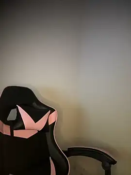 Manu 2002  online show from November 16, 8:53 pm