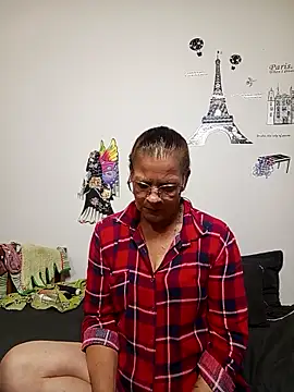 katrina perez online show from March 5, 10:49 pm