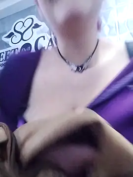 Cerecitaa02  online show from December 3, 11:45 am