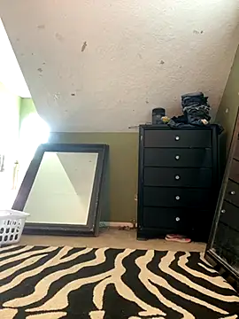 bankruptbabe online show from October 24, 8:27 pm