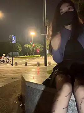 AiBanana online show from September 27, 7:10 pm