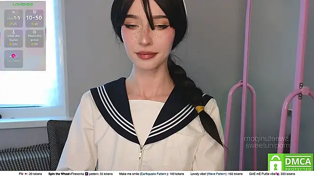 sweetuniporn online show from September 29, 12:32 pm