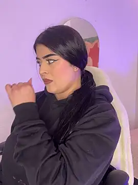 Kariina  69 online show from December 15, 3:12 am