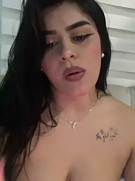 Kariina  69 online show from April 10, 6:30 am