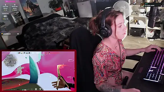 Horny Makima online show from September 11, 11:32 am