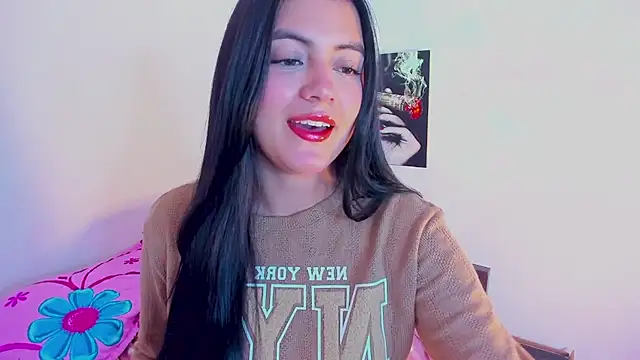 mialeia01 online show from September 10, 12:54 am