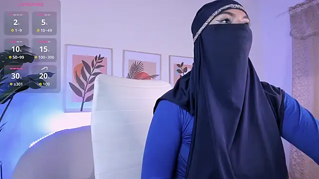 kylie soraya online show from October 25, 8:48 pm