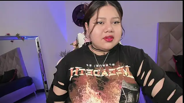 Paprika  online show from November 17, 6:41 pm