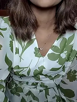 Isha Sax online show from February 11, 4:52 pm