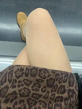 xiaoyuan01 online show from November 12, 4:54 am