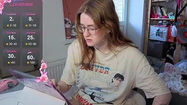 urstripchatgf online show from September 23, 9:18 am