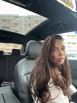 LunaBex online show from December 1, 8:29 am