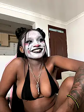 Lil-shawrie online show from October 2, 12:21 pm