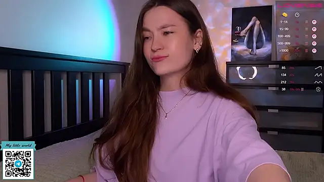 mia here online show from September 27, 8:16 pm