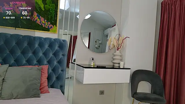 SiennaPierce online show from April 6, 11:22 am