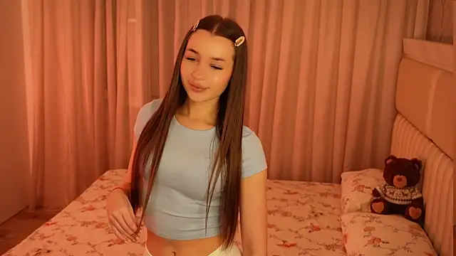 LiaGotti online show from April 1, 8:39 pm