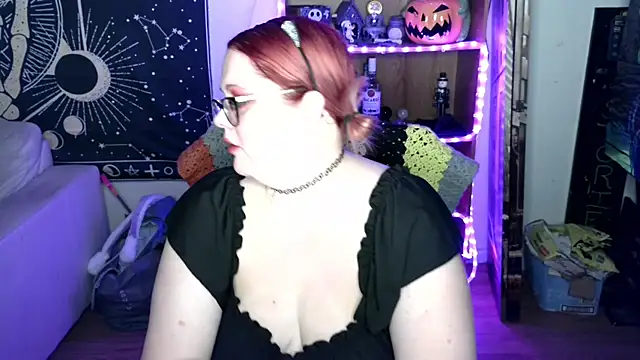 Kinky Witch online show from March 19, 1:32 am