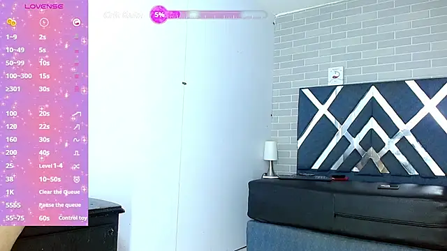 Raven Doll19 online show from October 18, 5:10 am