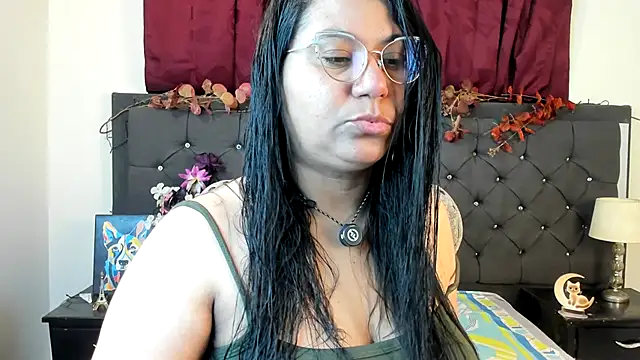 sofia sorceress5 online show from October 19, 1:40 am