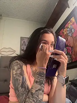 SALOME KORLAND online show from October 18, 8:10 pm