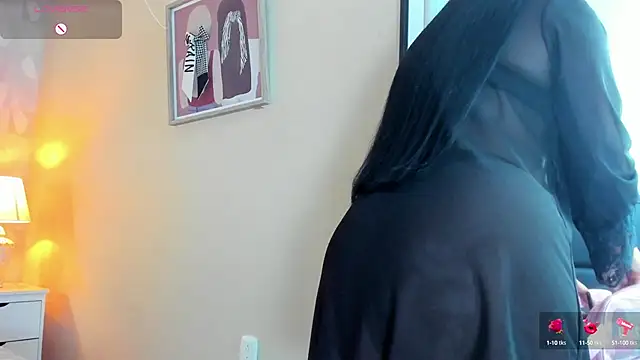 isabella milf  online show from September 22, 7:12 pm