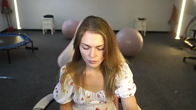 MissKaitrin online show from September 12, 12:01 pm