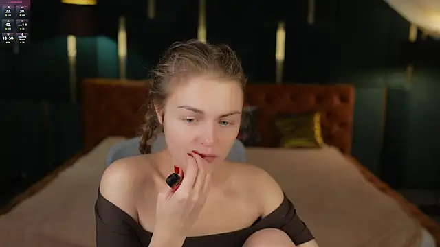 MissKaitrin online show from October 7, 3:05 pm