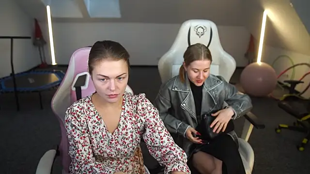 MissKaitrin online show from September 11, 11:54 am