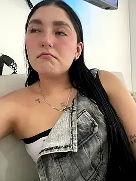 Celestee69 online show from January 17, 7:32 pm