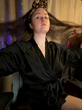 Cuty Kitty online show from November 21, 4:36 am