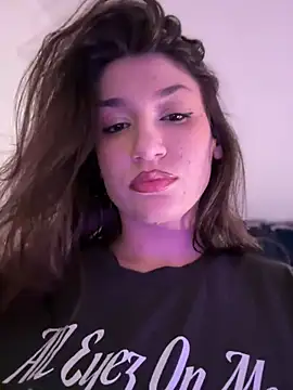 ScarletBloom  online show from March 14, 7:37 pm