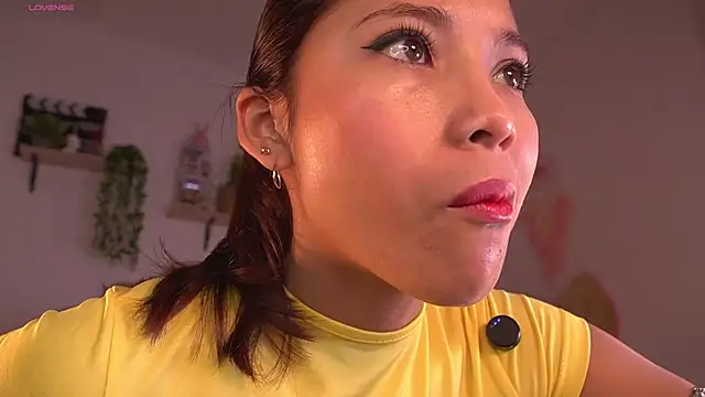 violeth     online show from September 14, 11:30 am