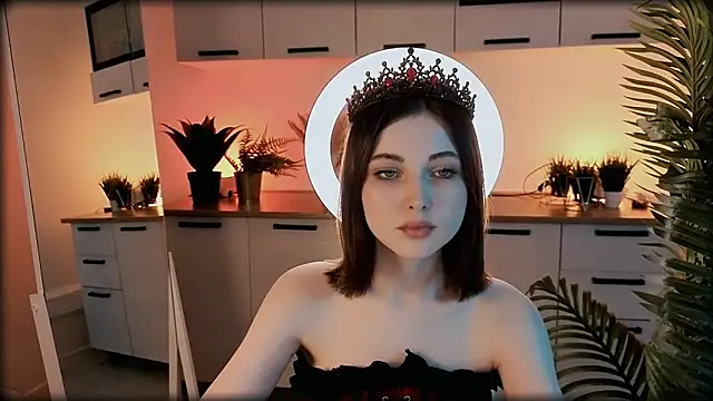 Kimmie shine online show from September 19, 8:35 am