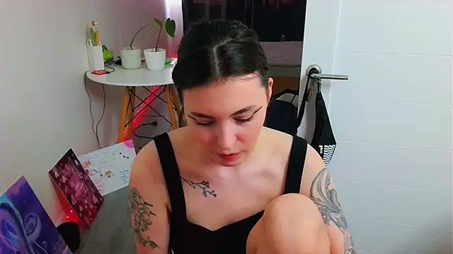 peachyness online show from July 12, 1:01 pm
