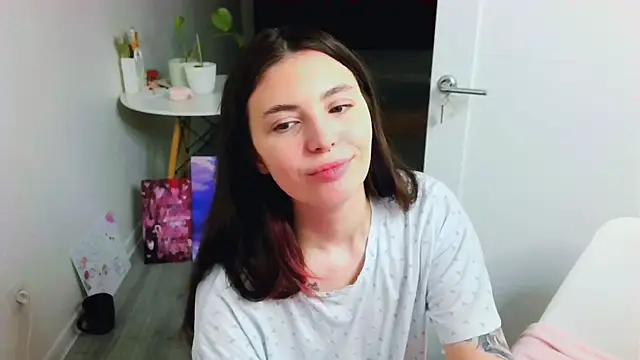 peachyness online show from July 30, 10:54 pm