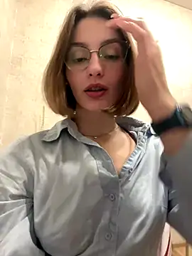 ZariaFlame online show from October 8, 9:52 pm