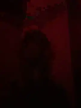 LeggyLeggs online show from October 17, 8:06 am